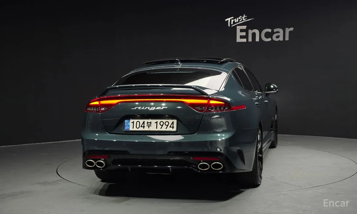 Фото 4 - Kia Stinger