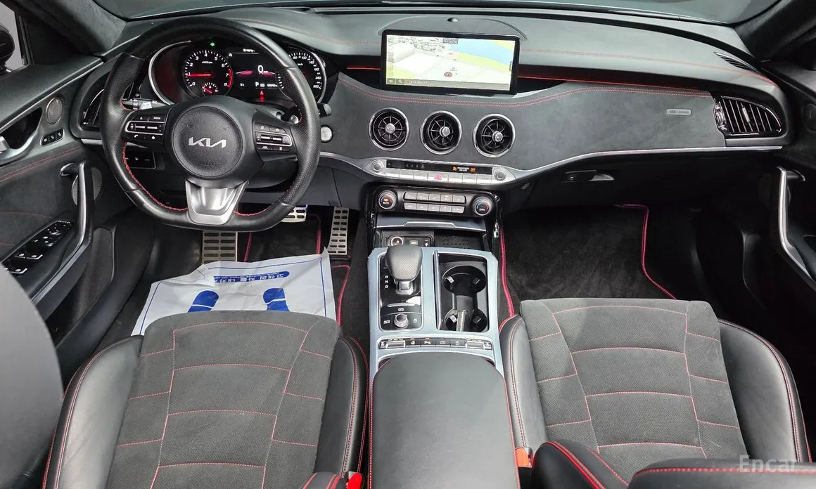 Фото 7 - Kia Stinger