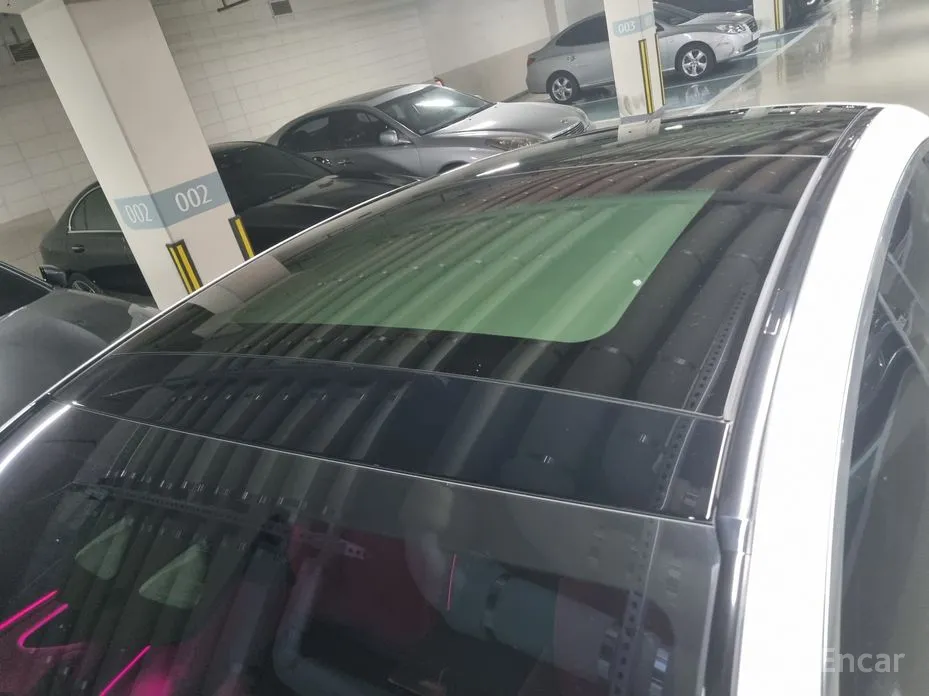 Фото 14 - Mercedes-Benz EQS