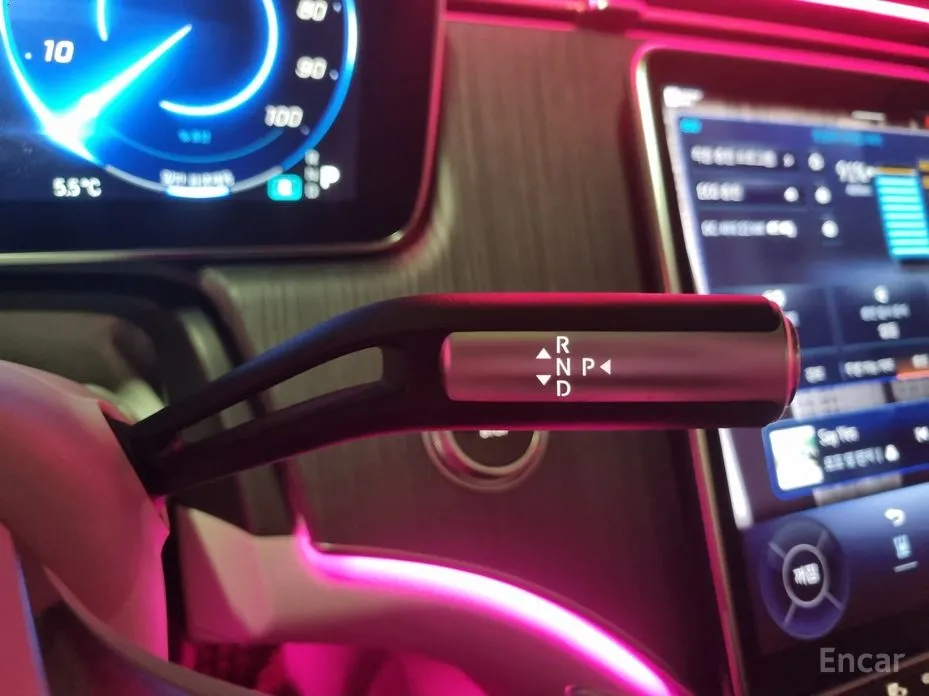 Фото 9 - Mercedes-Benz EQS