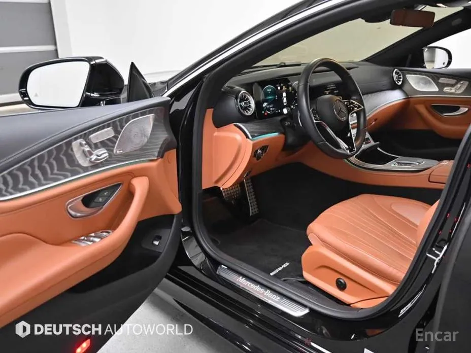 Фото 11 - Mercedes-Benz CLS-Class