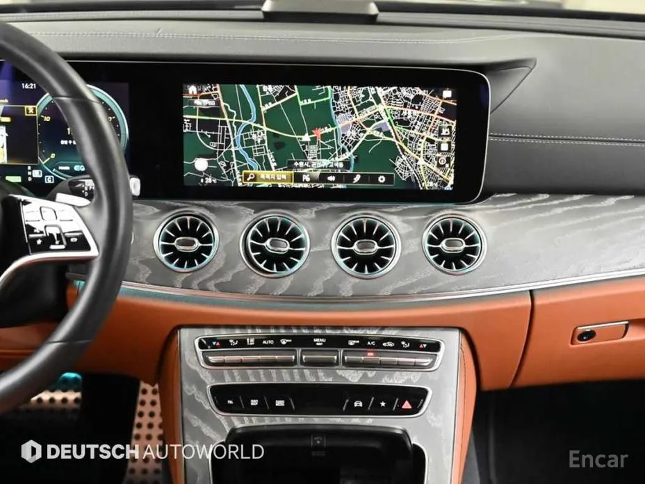 Фото 14 - Mercedes-Benz CLS-Class