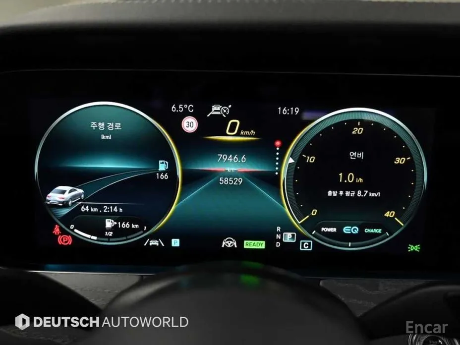 Фото 8 - Mercedes-Benz CLS-Class