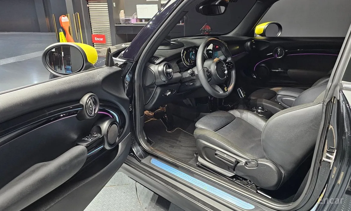 Фото 11 - Mini Cooper