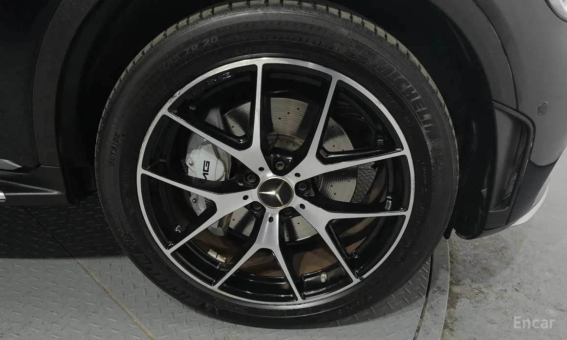 Фото 5 - Mercedes-Benz GLC-Class