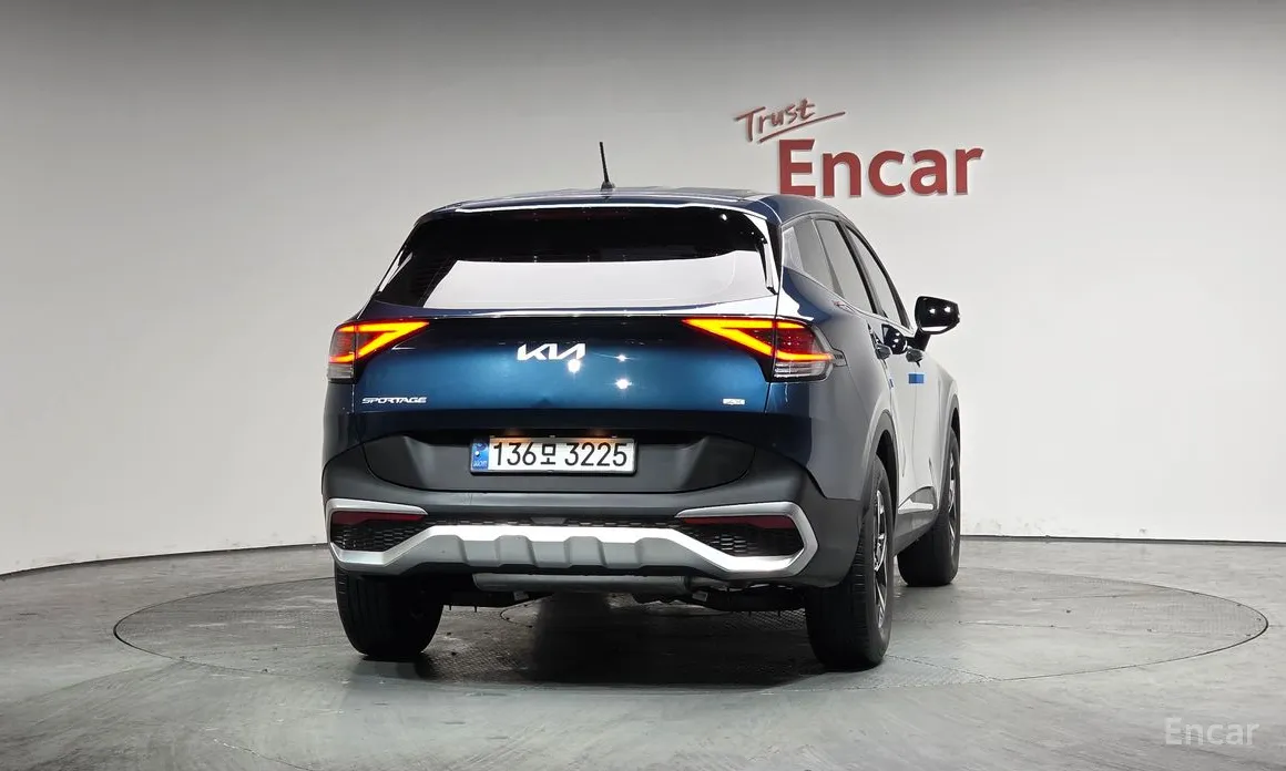 Фото 4 - Kia Sportage