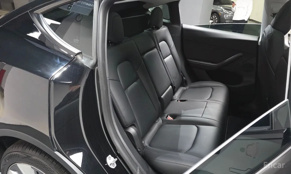 Фото 11 - Tesla Model Y