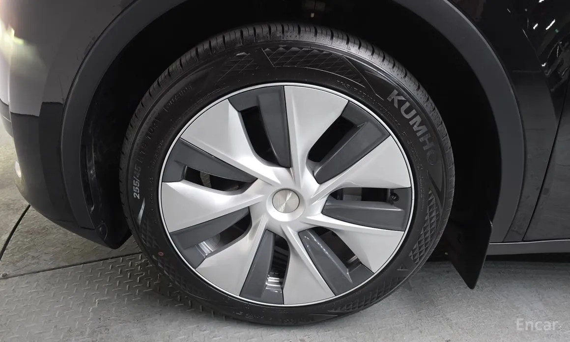 Фото 5 - Tesla Model Y