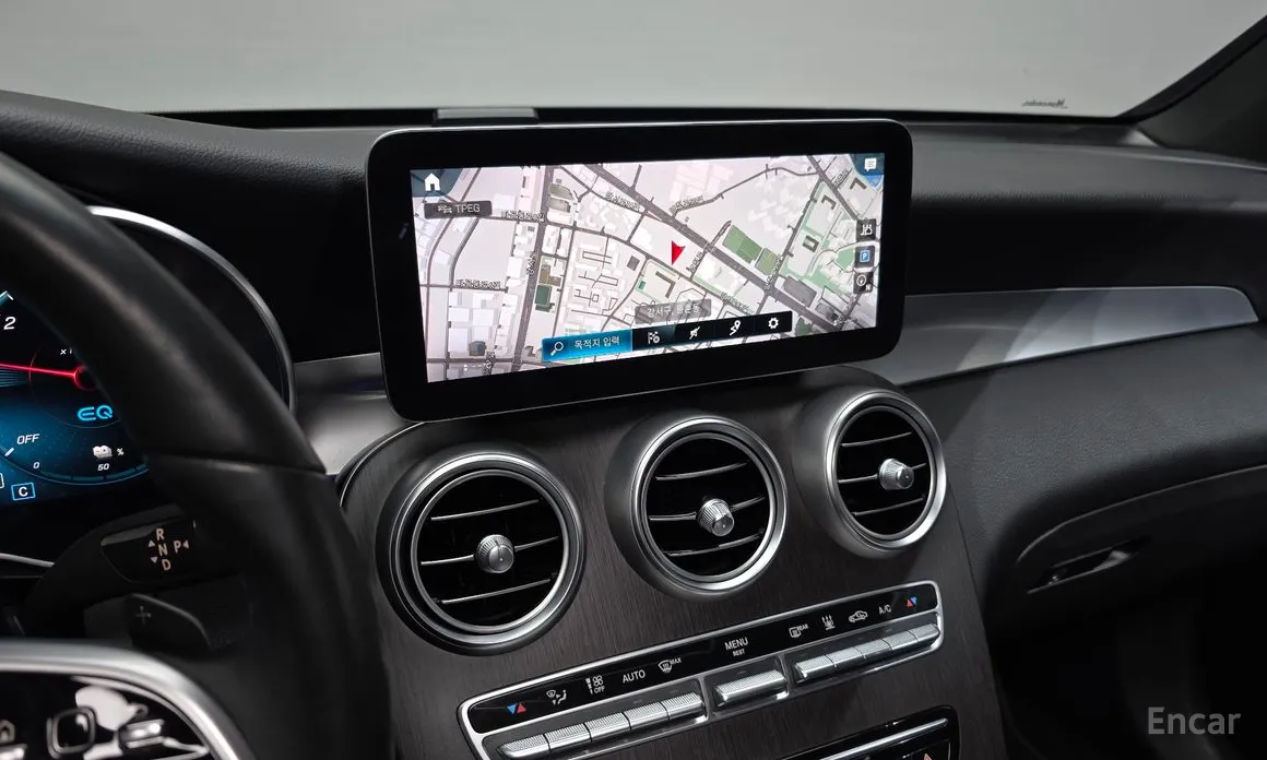 Фото 15 - Mercedes-Benz GLC-Class