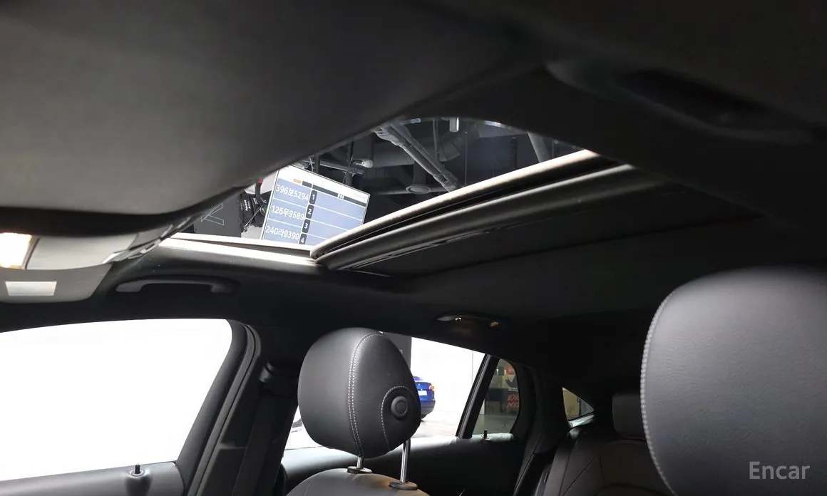 Фото 19 - Mercedes-Benz GLC-Class