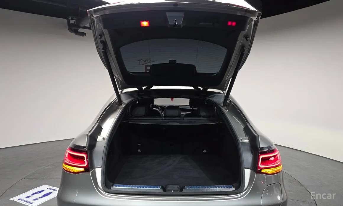 Фото 20 - Mercedes-Benz GLC-Class