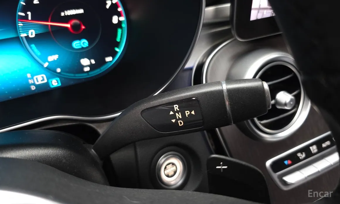 Фото 9 - Mercedes-Benz GLC-Class