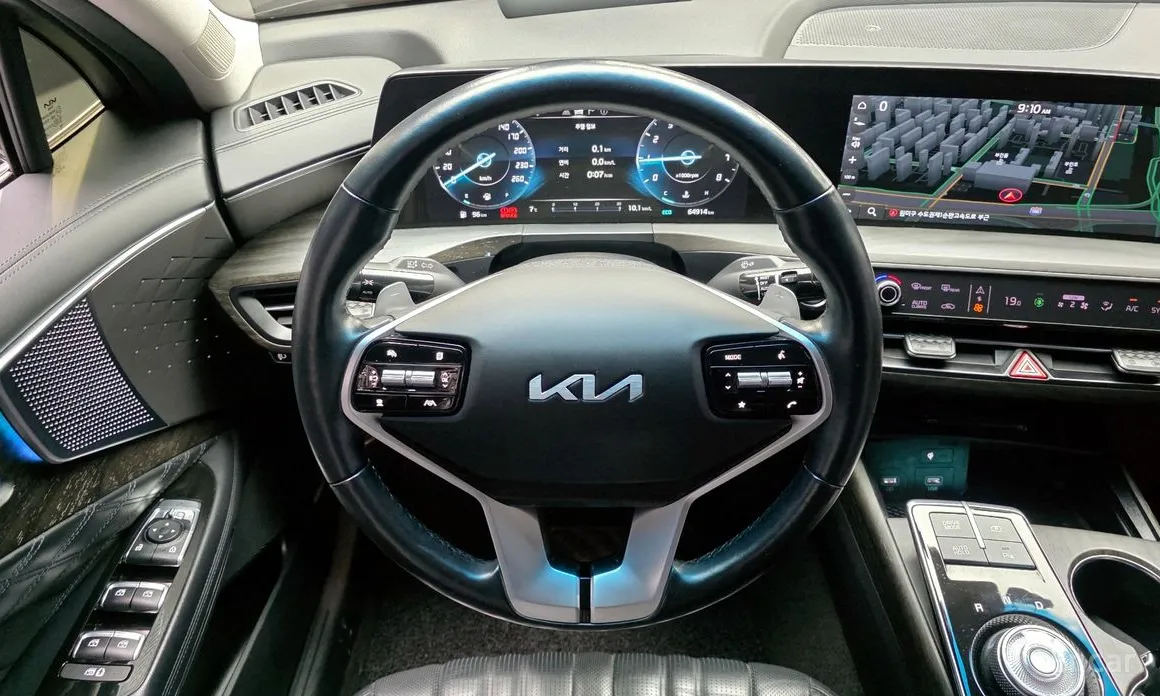 Фото 13 - Kia K8