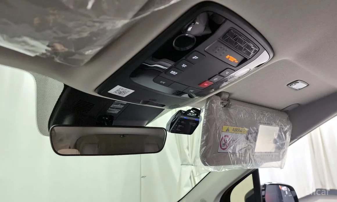 Фото 17 - Kia Carnival