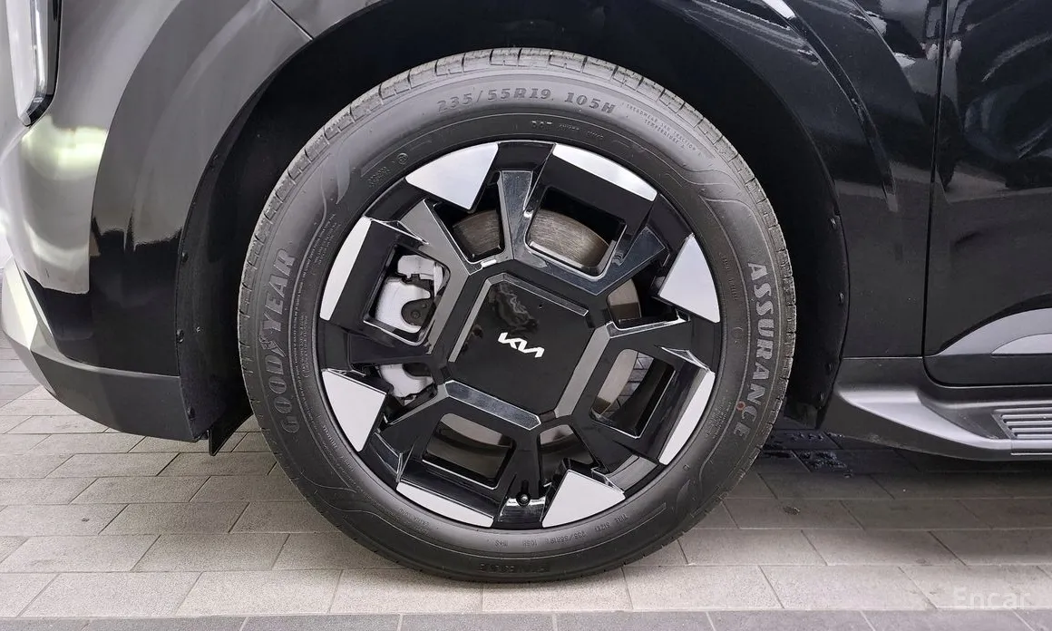 Фото 5 - Kia Carnival