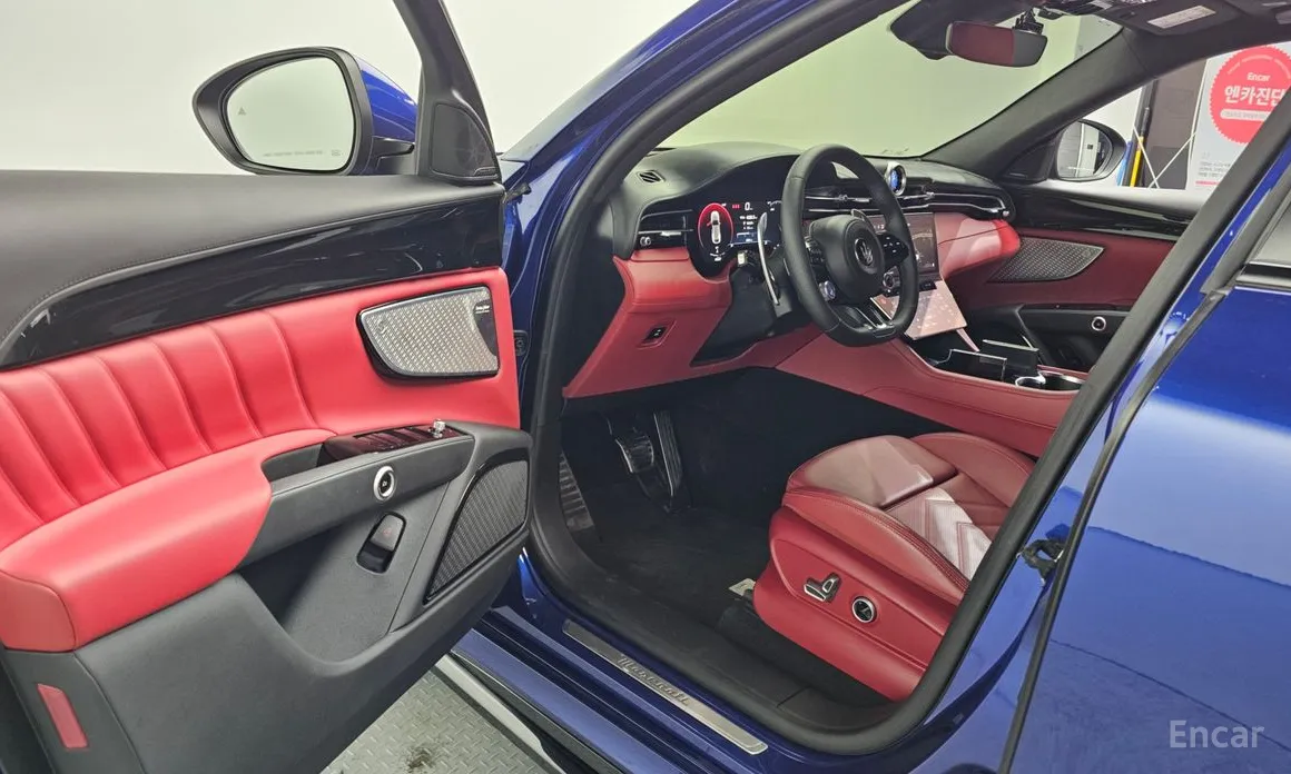 Фото 10 - Maserati Grecale