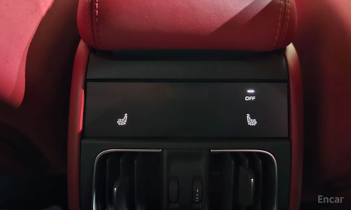 Фото 18 - Maserati Grecale