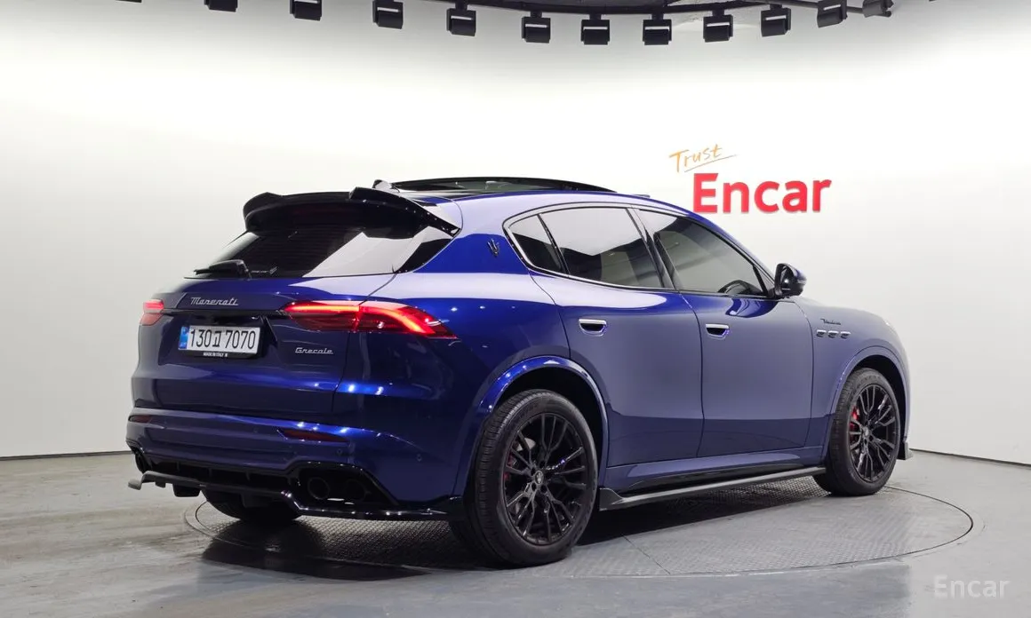 Фото 2 - Maserati Grecale