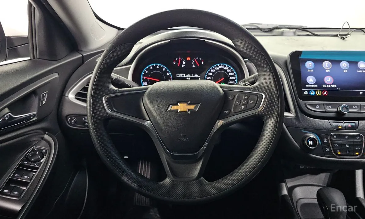 Фото 13 - Chevrolet Malibu