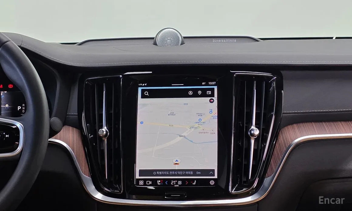 Фото 17 - Volvo S60