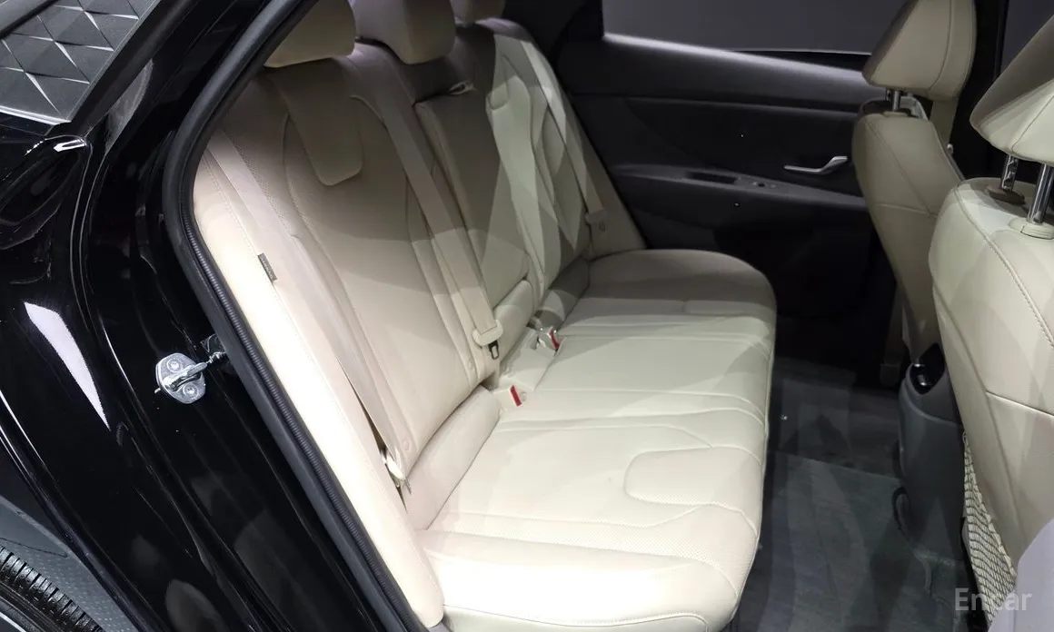 Фото 12 - Hyundai Avante