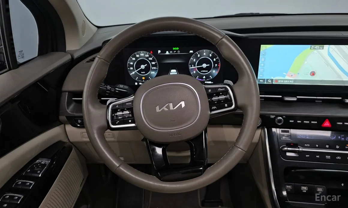 Photo 13 - Kia Carnival