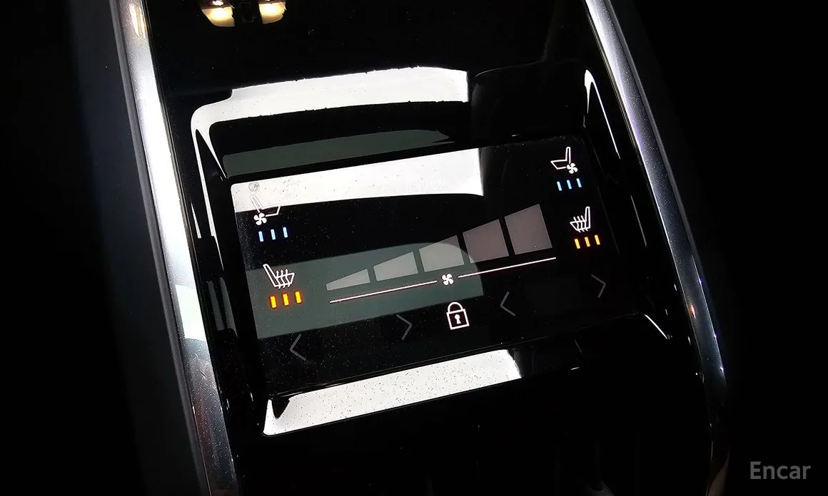 Фото 17 - Volvo S90