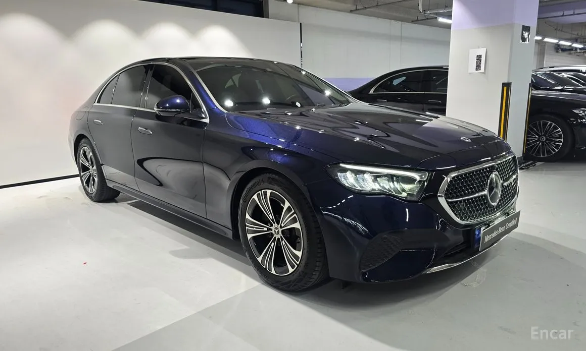 Фото 2 - Mercedes-Benz E-Class