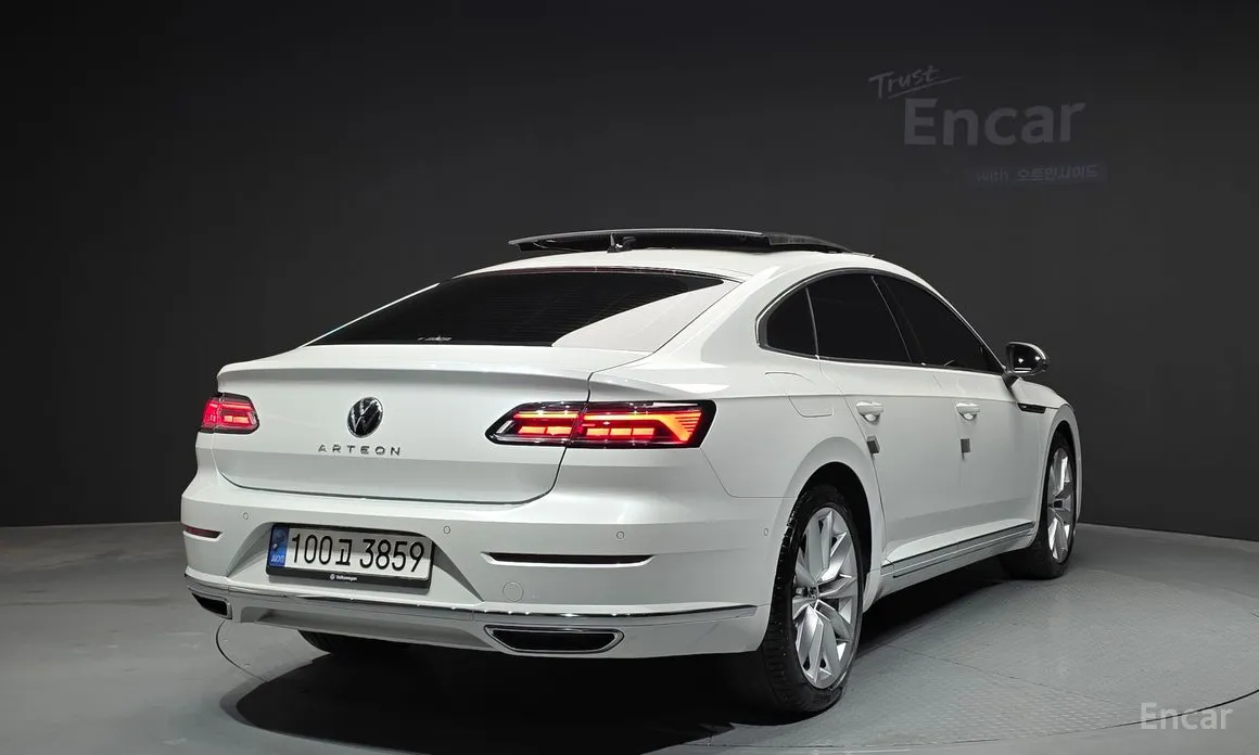 Фото 2 - Volkswagen Arteon