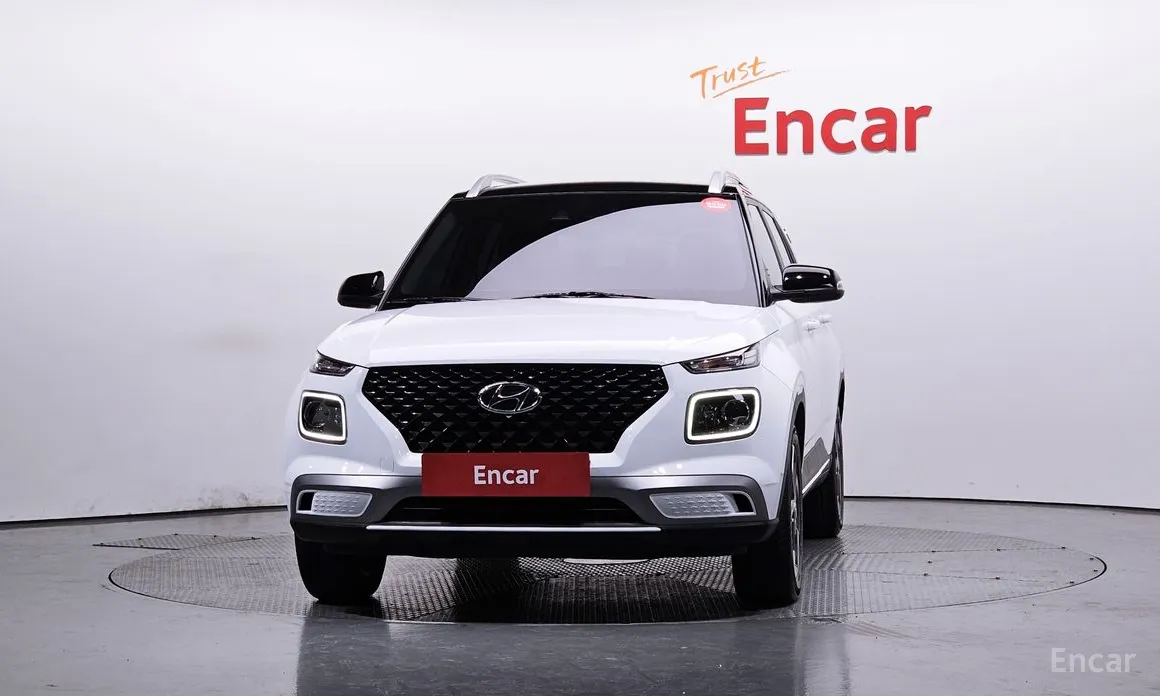 Фото 3 - Hyundai Venue