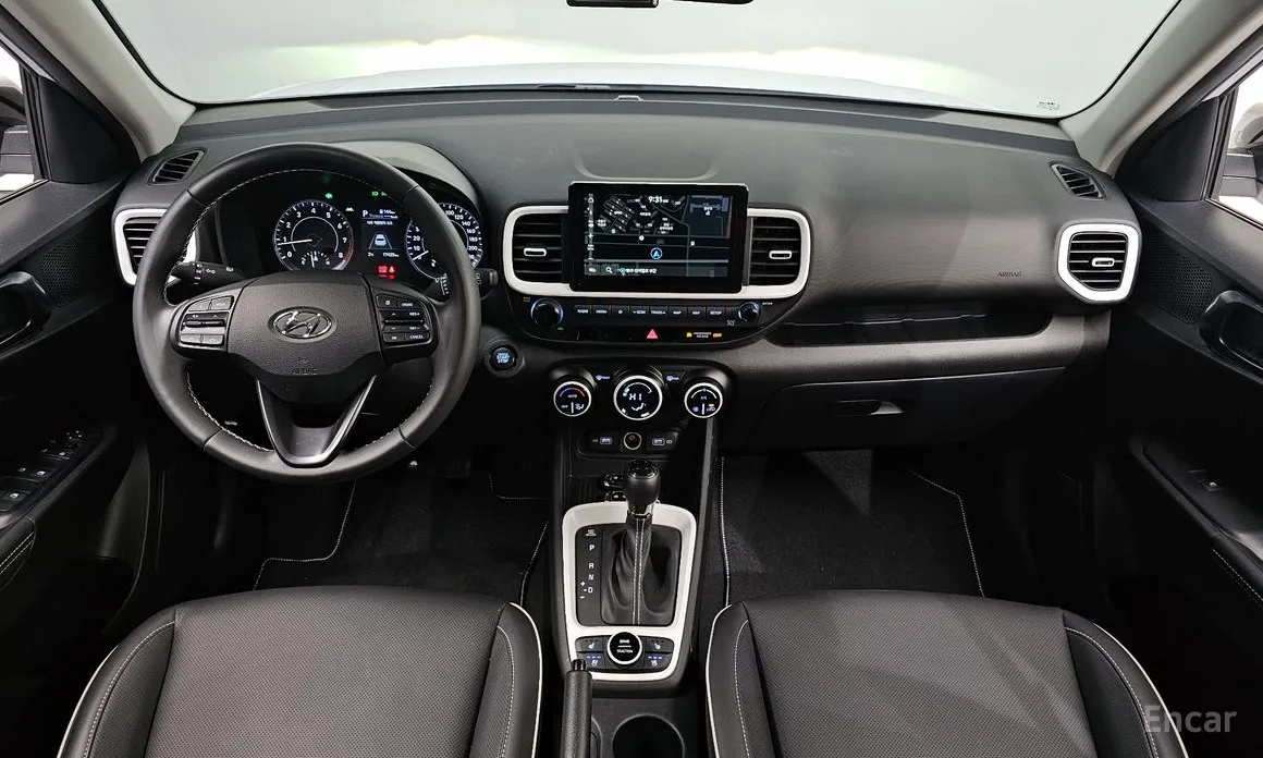 Фото 7 - Hyundai Venue