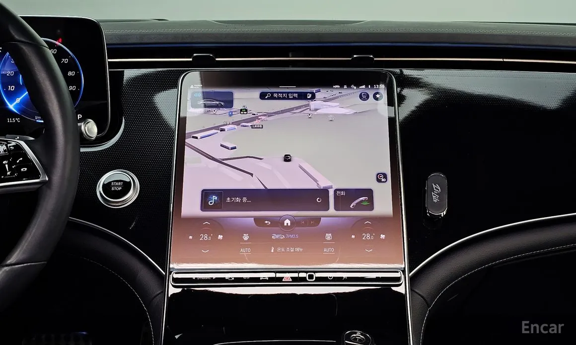 Фото 15 - Mercedes-Benz EQS