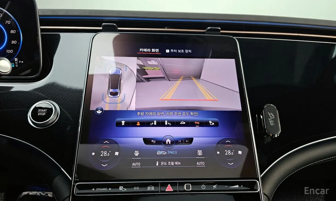 Фото 16 - Mercedes-Benz EQS