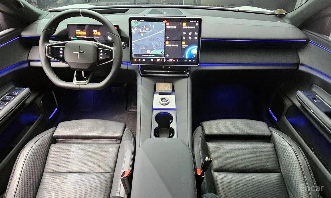 Фото 7 - Polestar 4