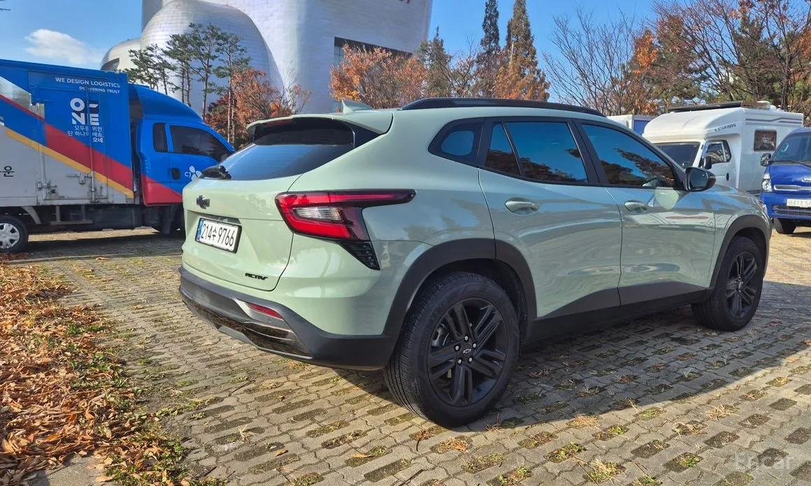 Фото 2 - Chevrolet Trax