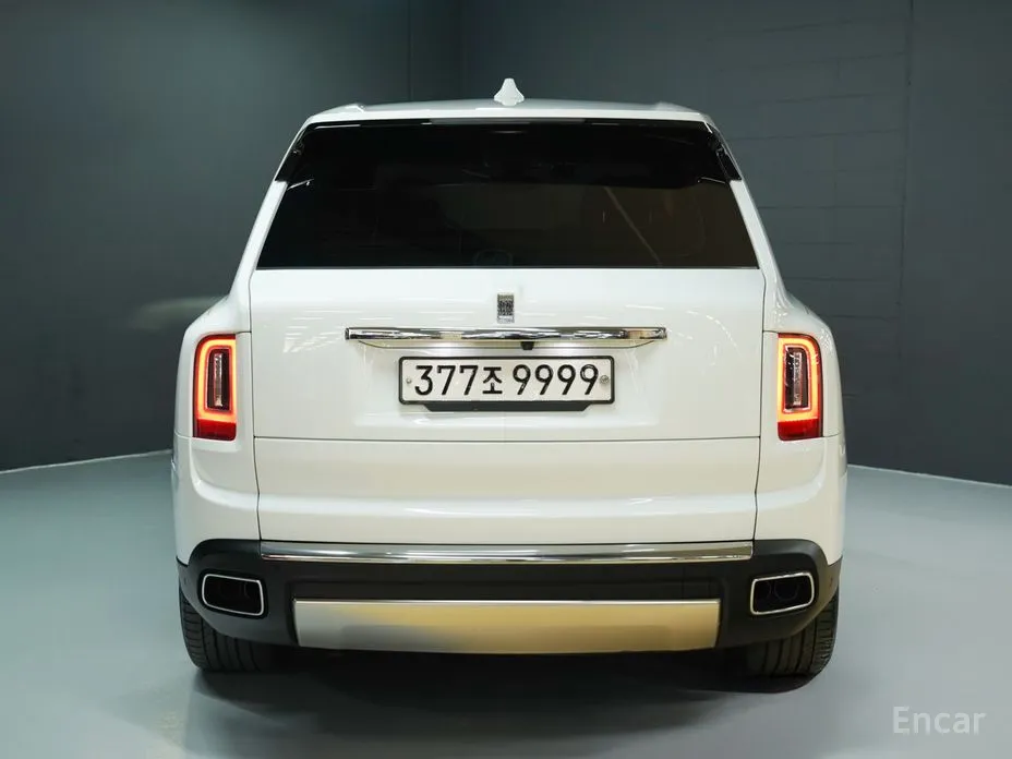 Фото 4 - Rolls-Royce Cullinan