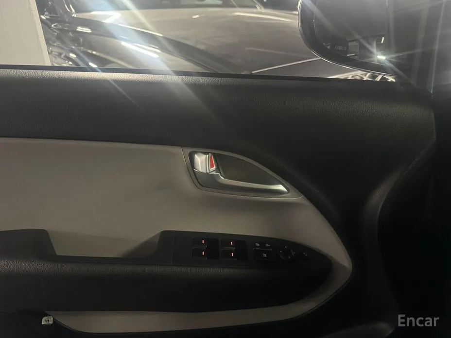 Фото 9 - Kia Ray