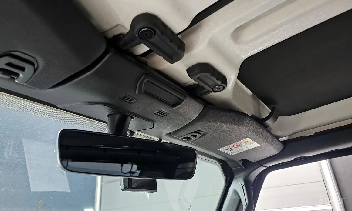 Фото 17 - Jeep Wrangler