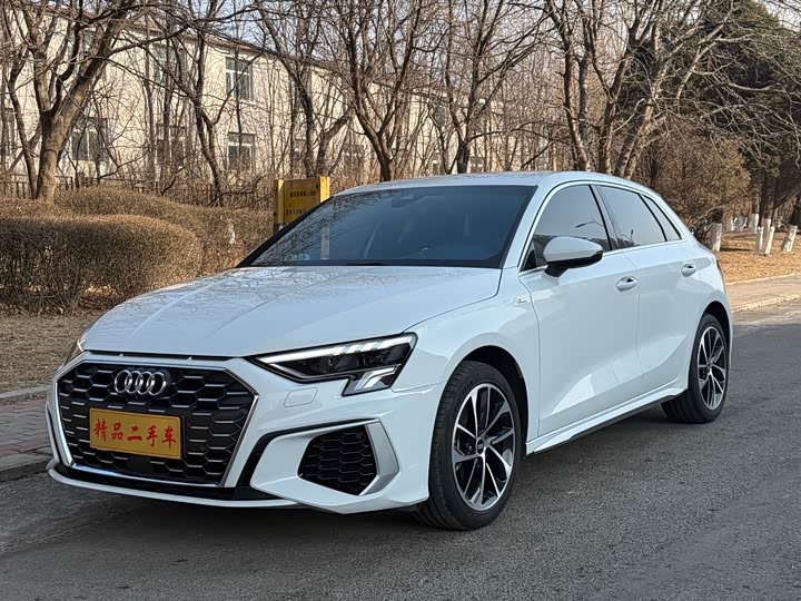 Фото 2 - Audi A3