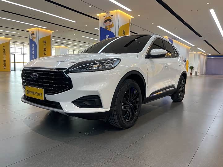 Фото 1 - Ford Escape