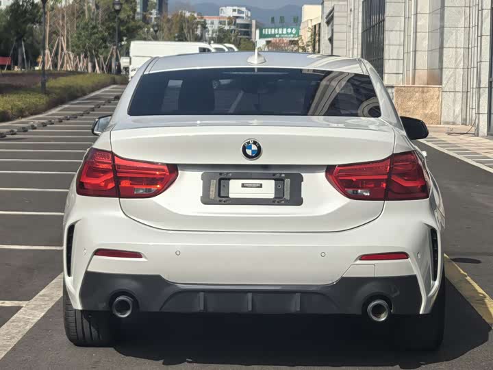 Фото 5 - BMW 1 Series