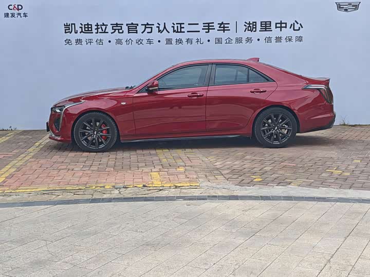 Фото 7 - Cadillac CT4