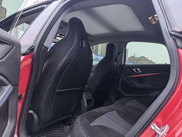 Фото 6 - BMW 2 Series