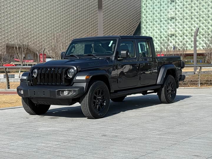 Фото 1 - Jeep Gladiator