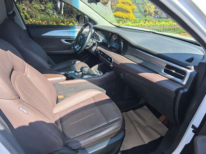 Фото 7 - Jetour X95