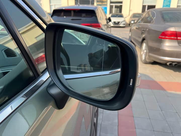 Фото 9 - Subaru Forester