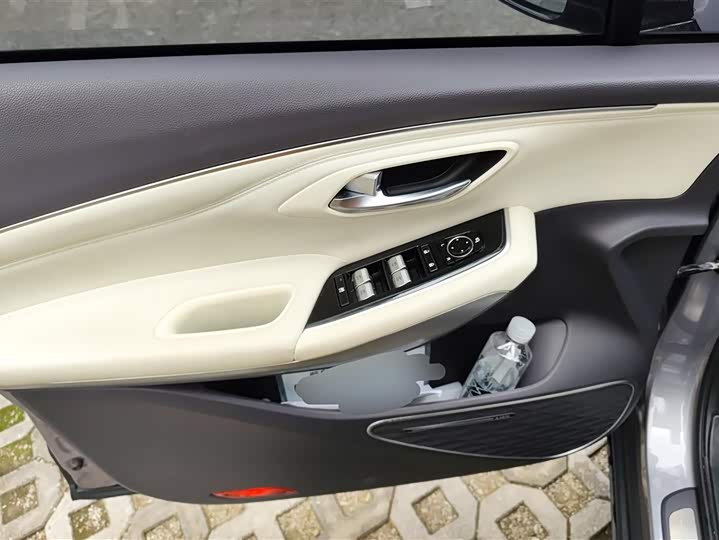 Фото 7 - GAC Aion LX