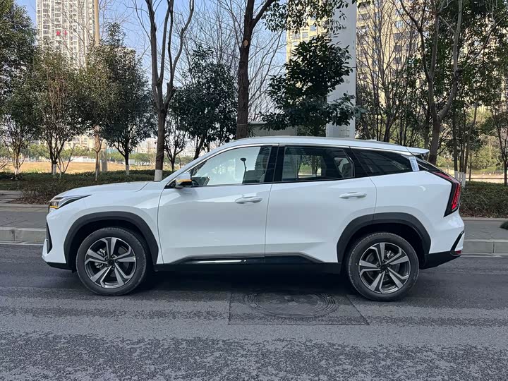 Photo 4 - Geely Atlas L