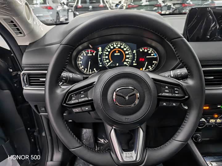 Фото 7 - Mazda CX-5