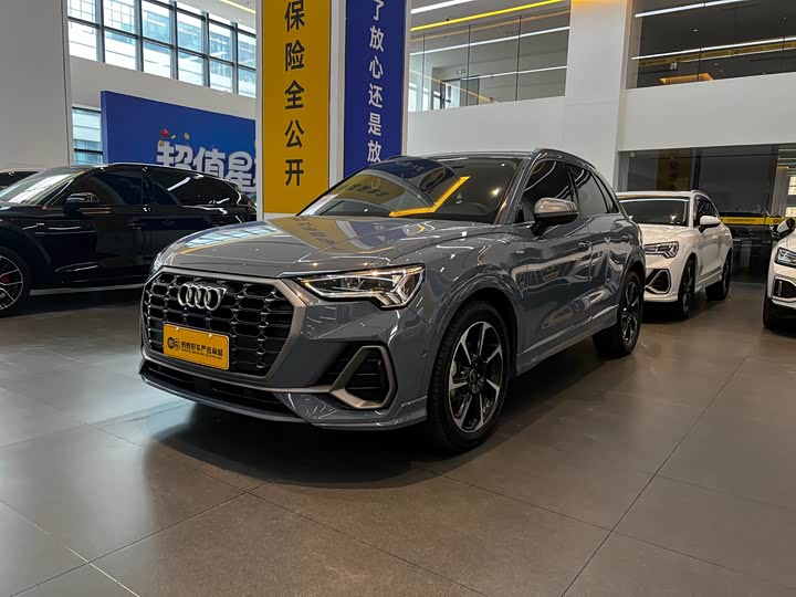 Фото 1 - Audi Q3